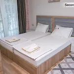 Pasakoey * Side