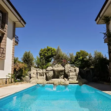 Pasakoey ゲストハウス シダ