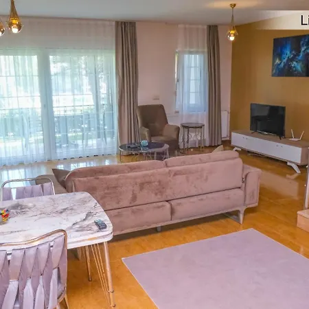 ゲストハウス Pasakoey シダ