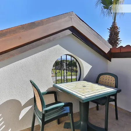 Pasakoey בית הארחה *